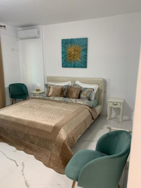 INHAUS Beach Residence
